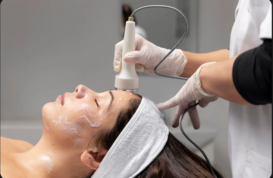Hydra Facial